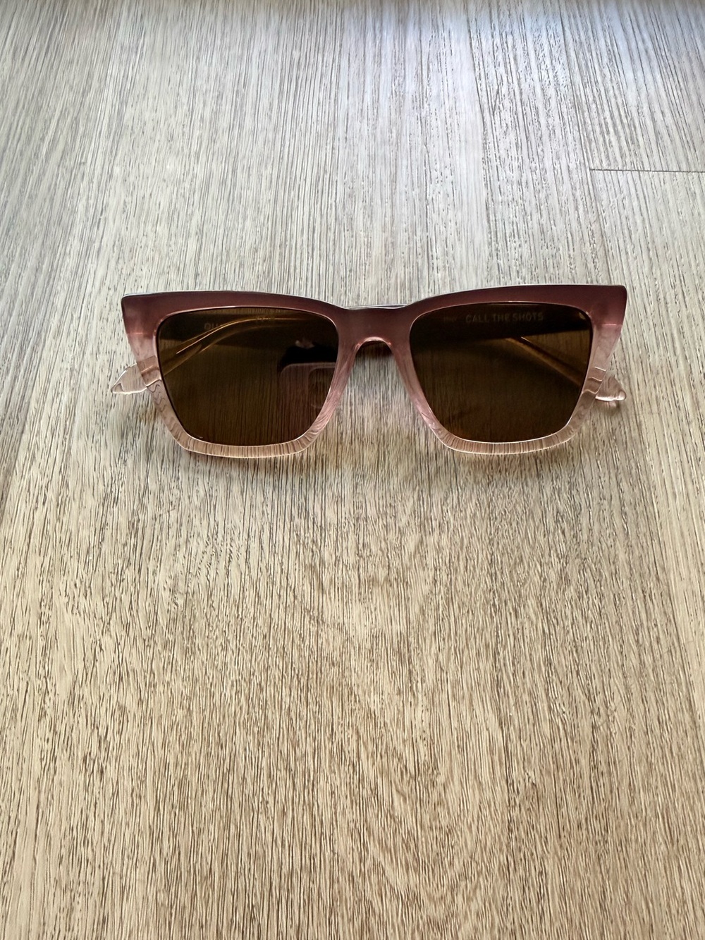 quay australia call the shots purple pink ombre retro cat eye sunglasses eyewear